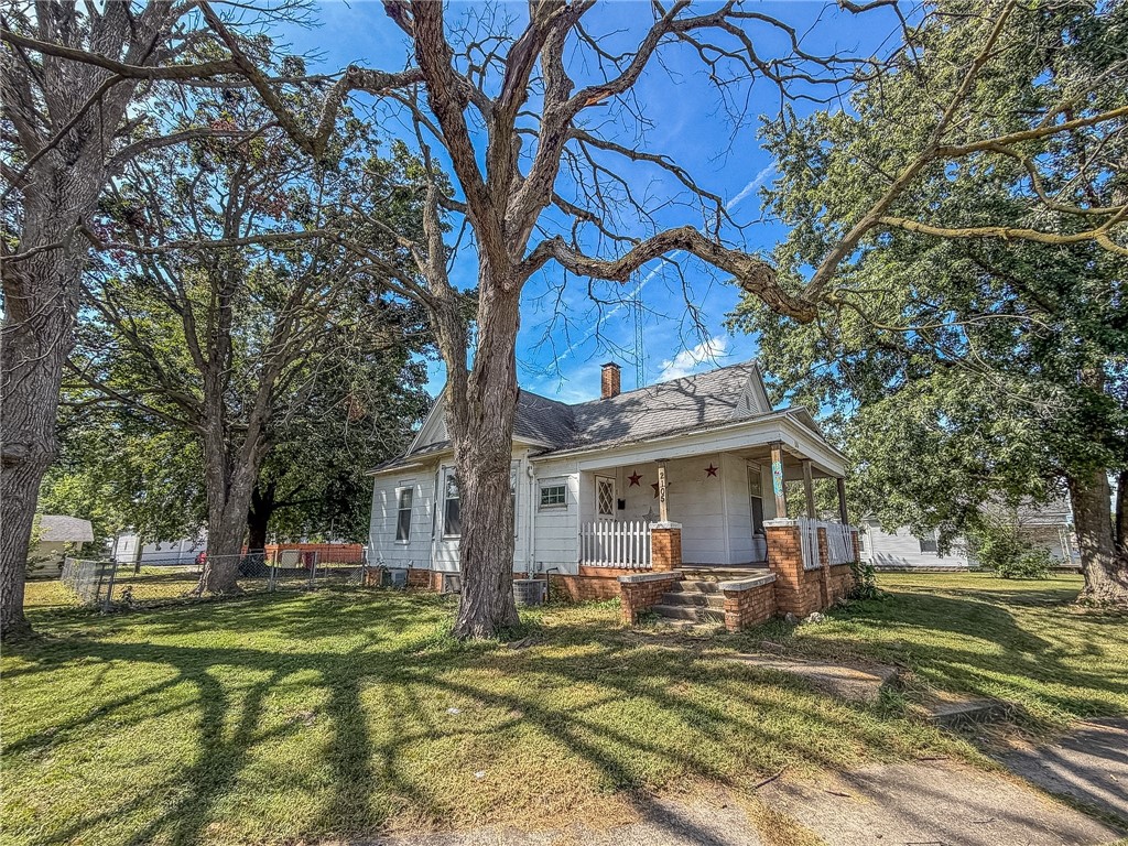 2105 Dewitt Avenue Property Photo 2