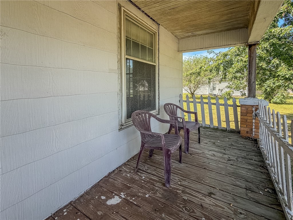 2105 Dewitt Avenue Property Photo 5