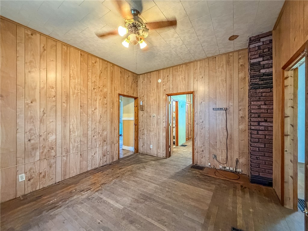 2105 Dewitt Avenue Property Photo 7