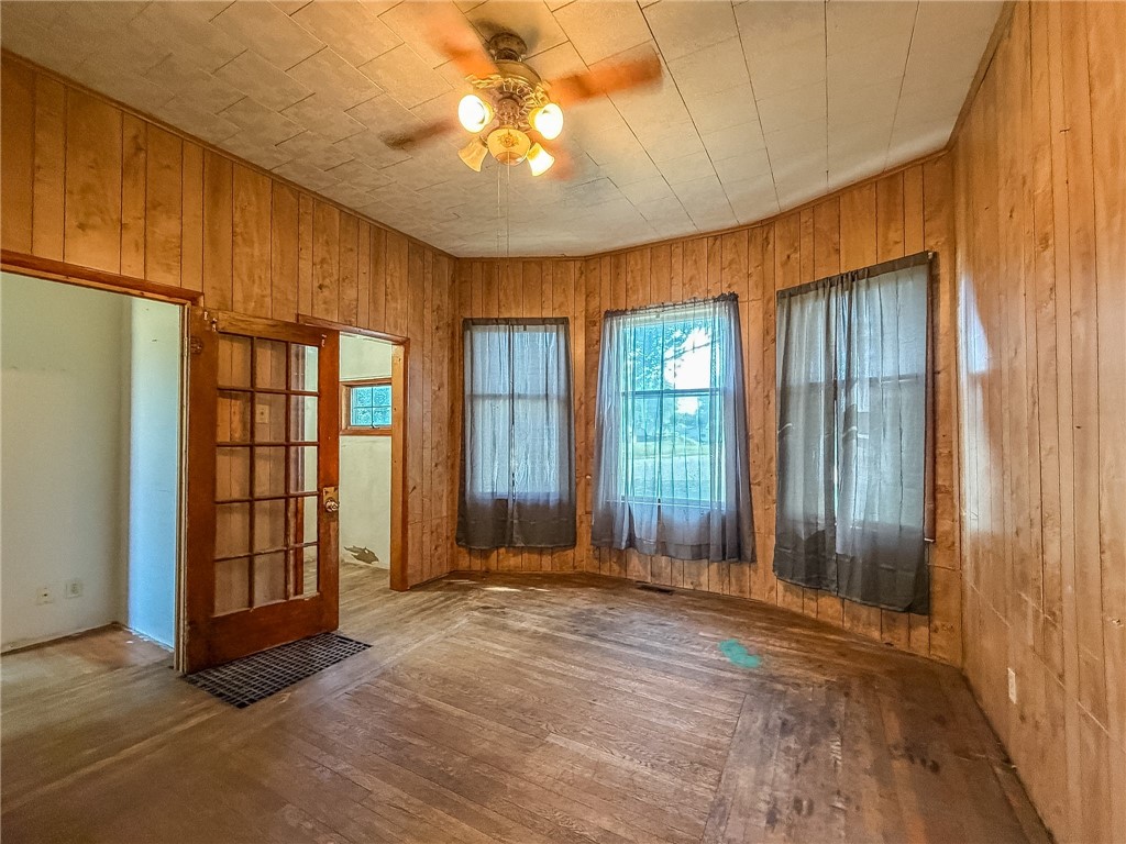2105 Dewitt Avenue Property Photo 8