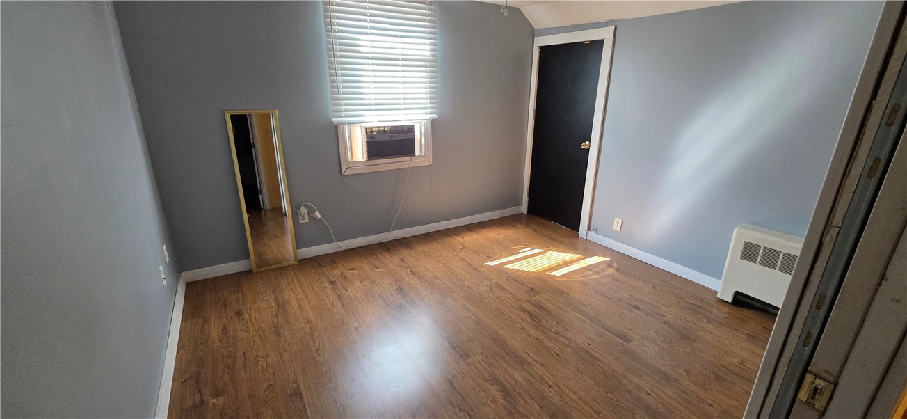 329 Moore Street Property Photo 13