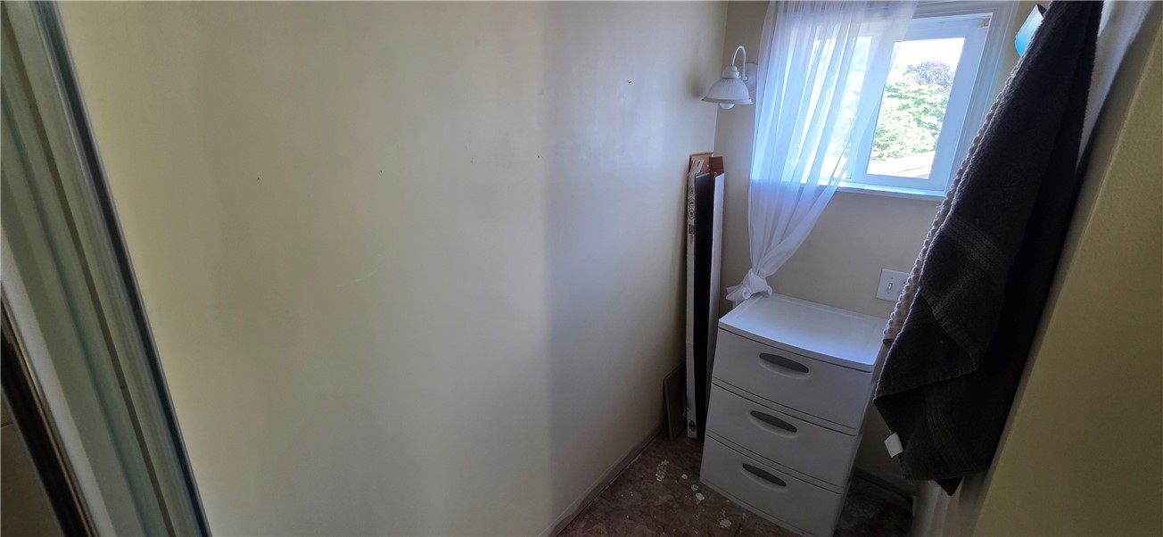 329 Moore Street Property Photo 17