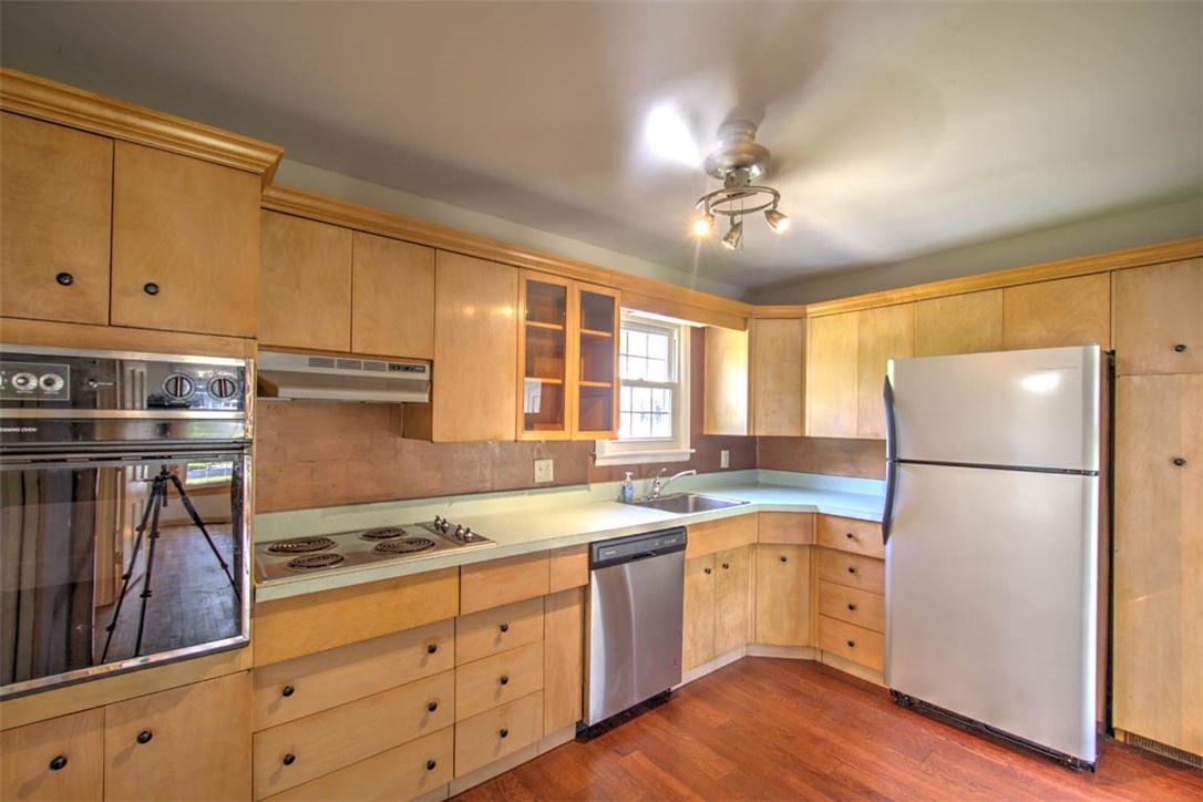 2374 W Forest Avenue Property Photo 14