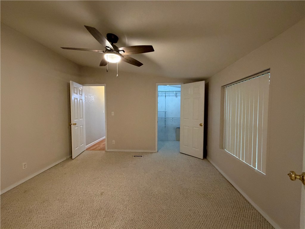 401 Washington Street Property Photo 12
