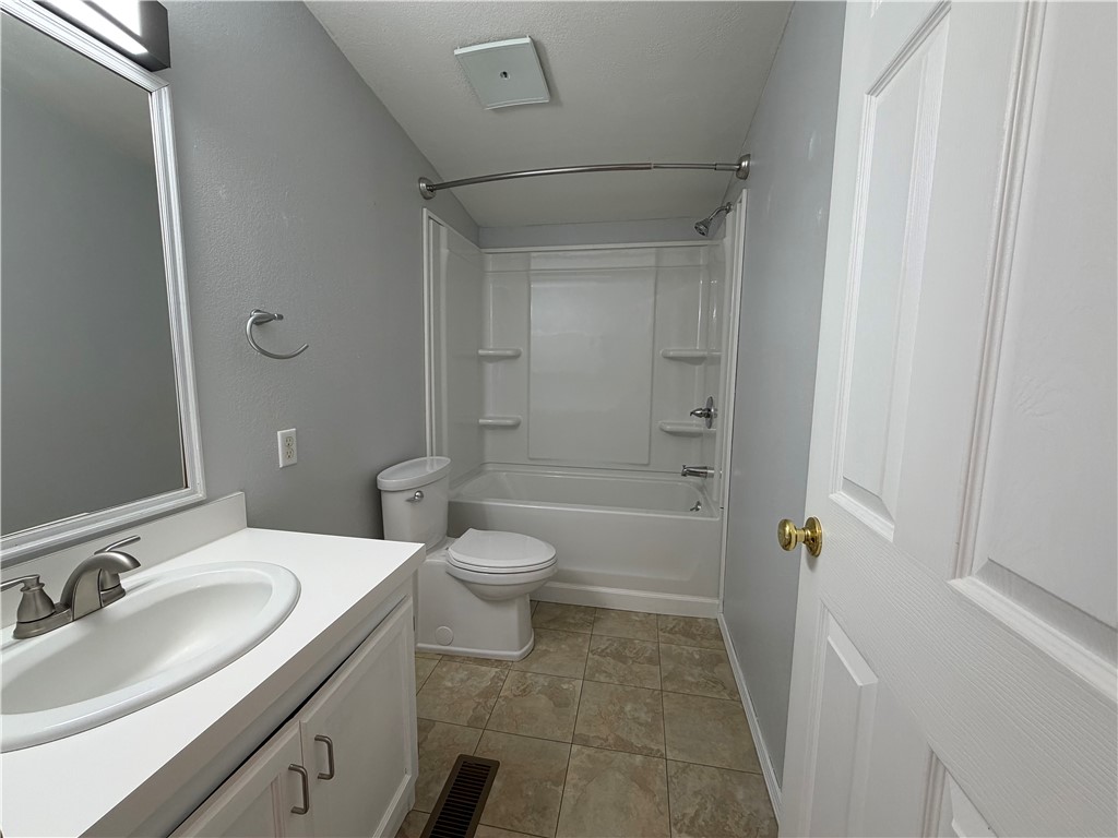 401 Washington Street Property Photo 14