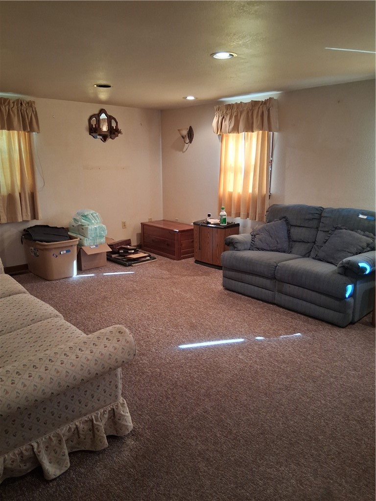 301 Sycamore Street Property Photo 32