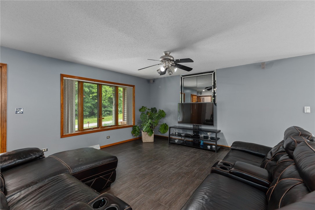 14480 N 1025th Street Property Photo 15
