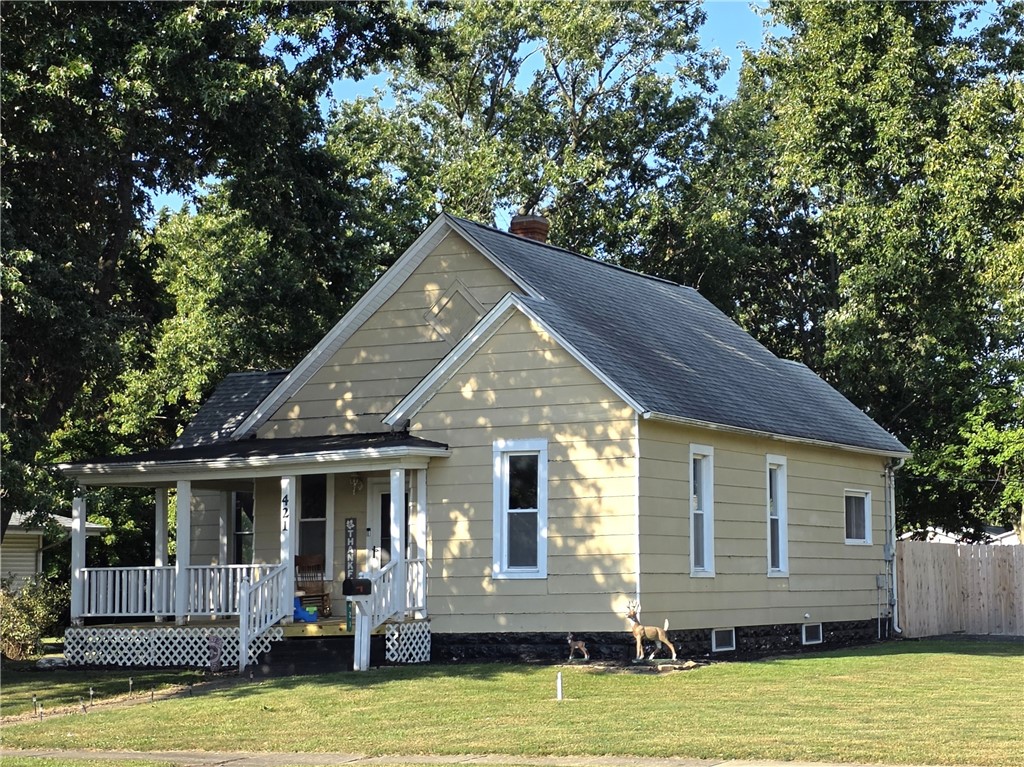 421 N Market Street Property Photo 1