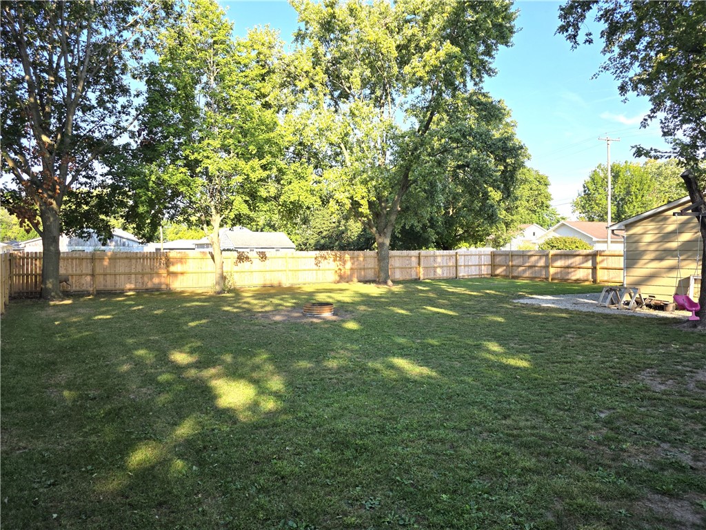 421 N Market Street Property Photo 7