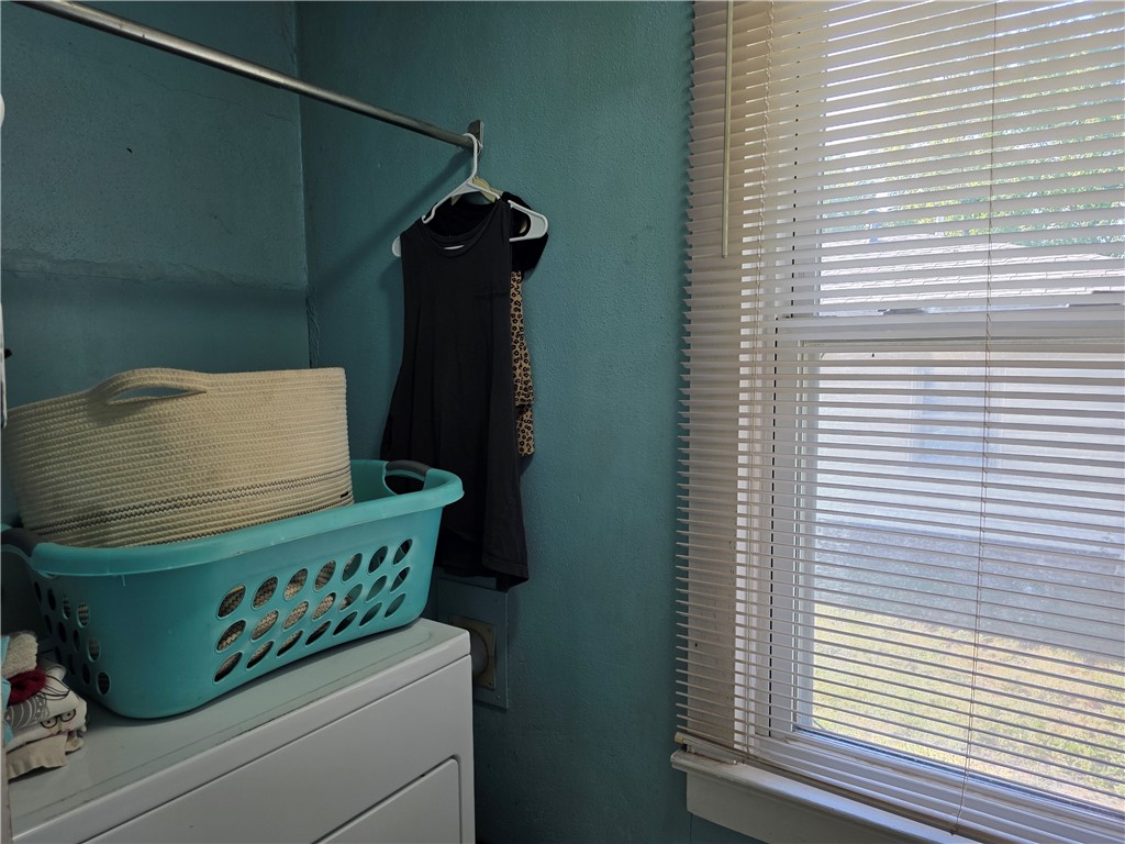 421 N Market Street Property Photo 28