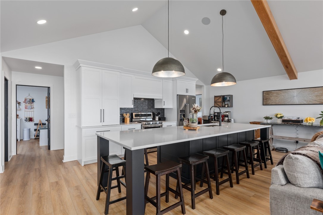 15052 16th Avenue Property Photo 4