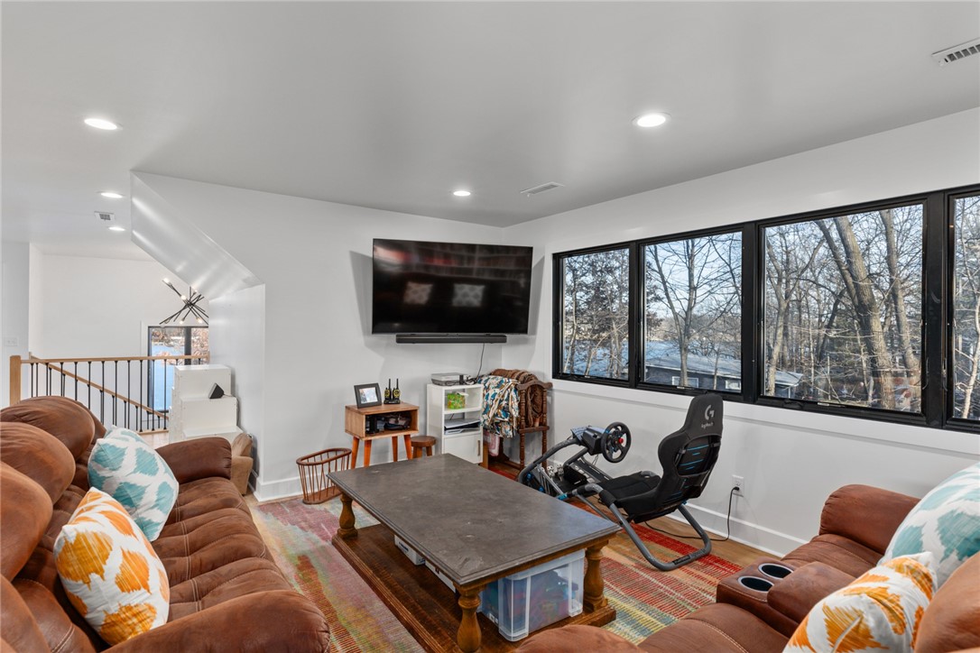 15052 16th Avenue Property Photo 27
