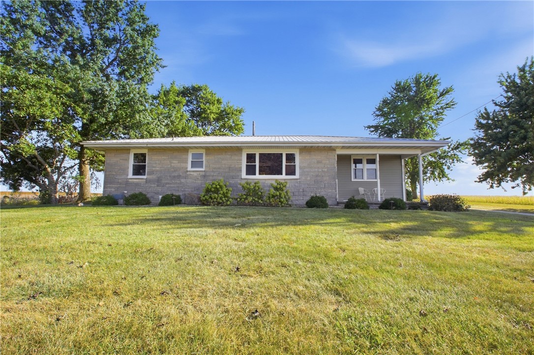 5158 County Road 1100 N Property Photo 1