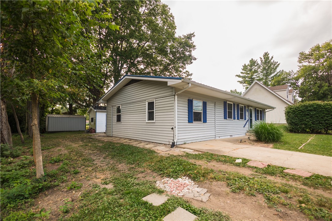 207 N Washington Street Property Photo 3