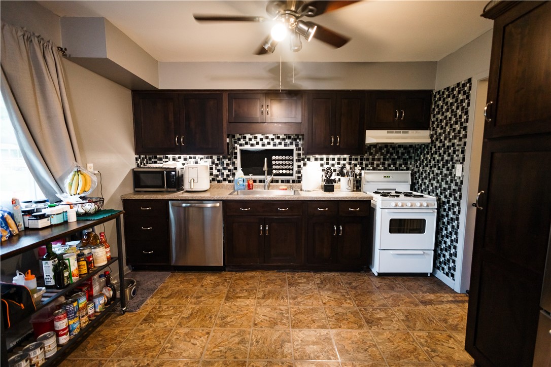 207 N Washington Street Property Photo 7