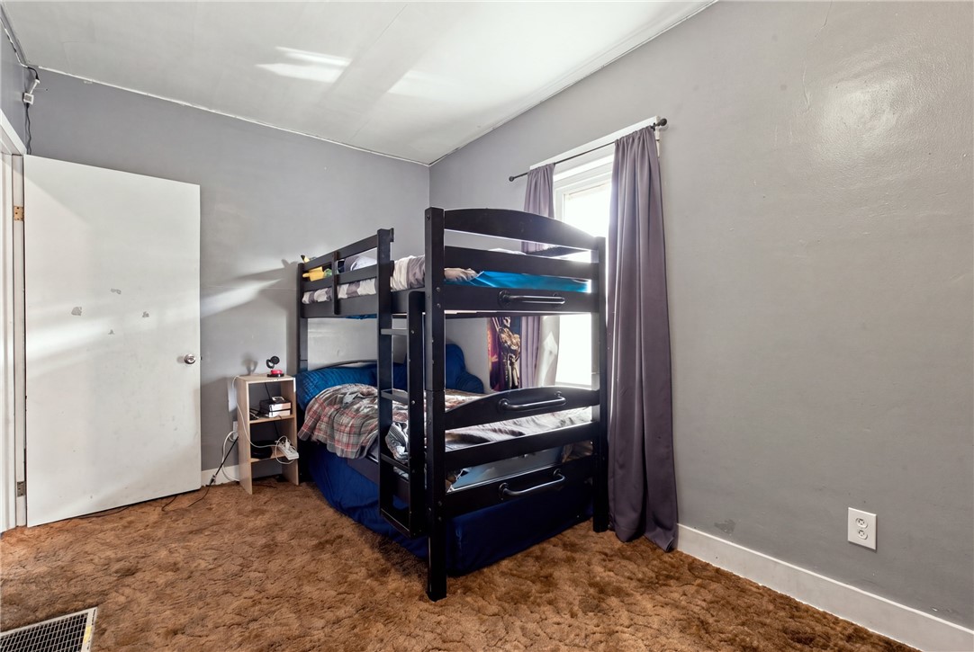 613 Lafayette Avenue Property Photo 18