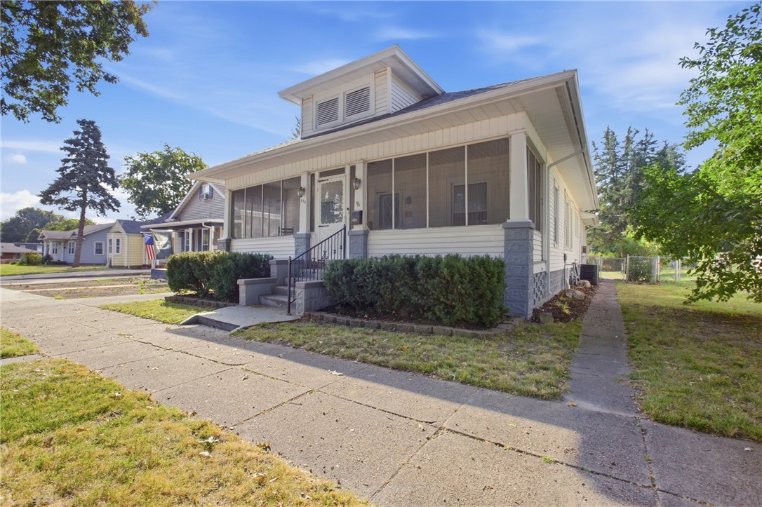 613 Lafayette Avenue Property Photo 24