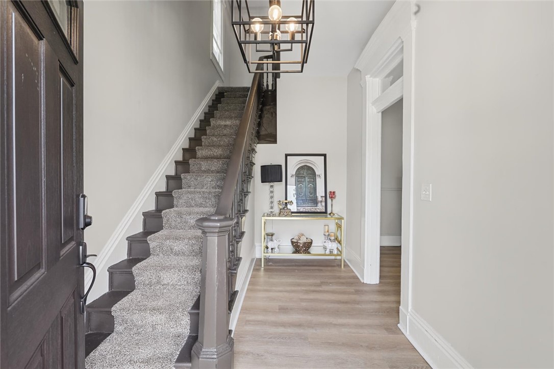 404 21st Street Property Photo 6