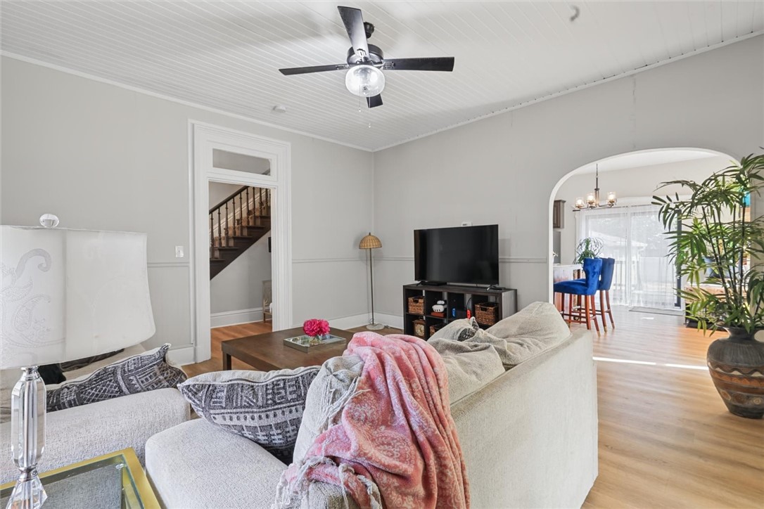 404 21st Street Property Photo 10