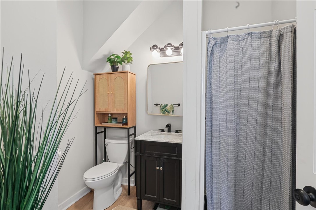 404 21st Street Property Photo 26