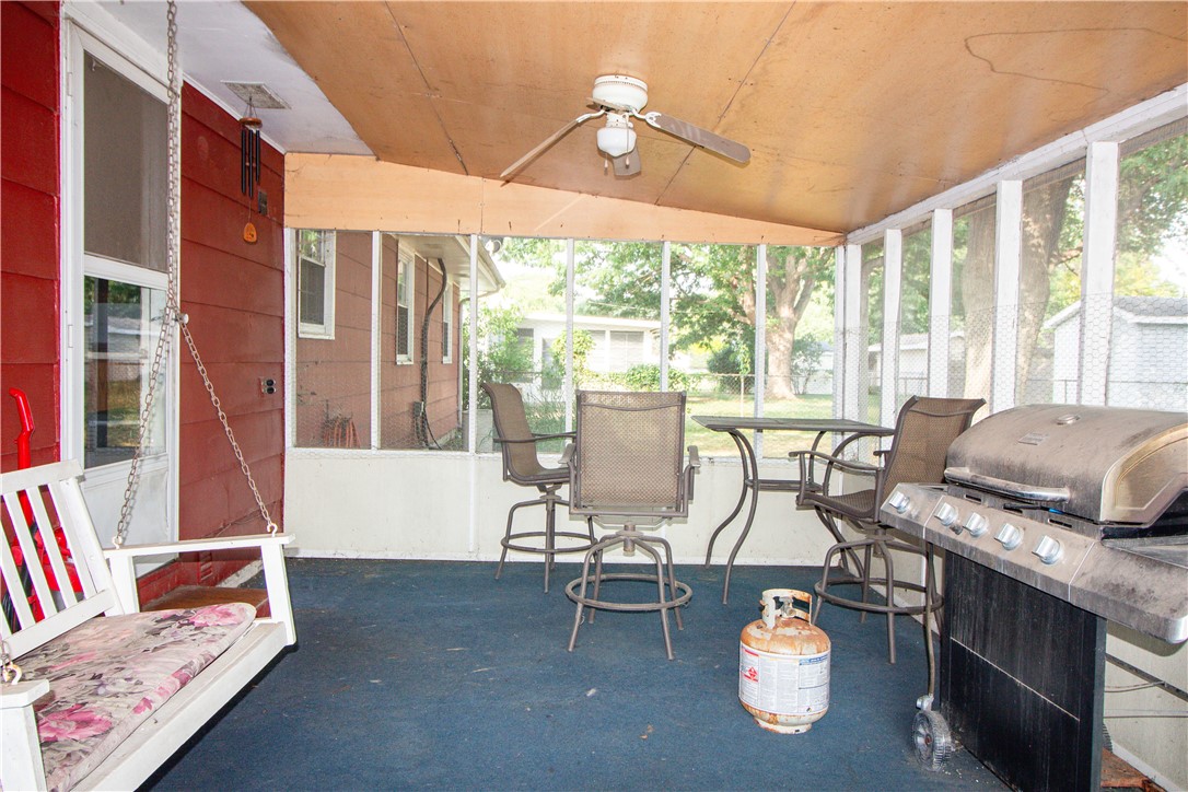 2316 Essex Avenue Property Photo 5