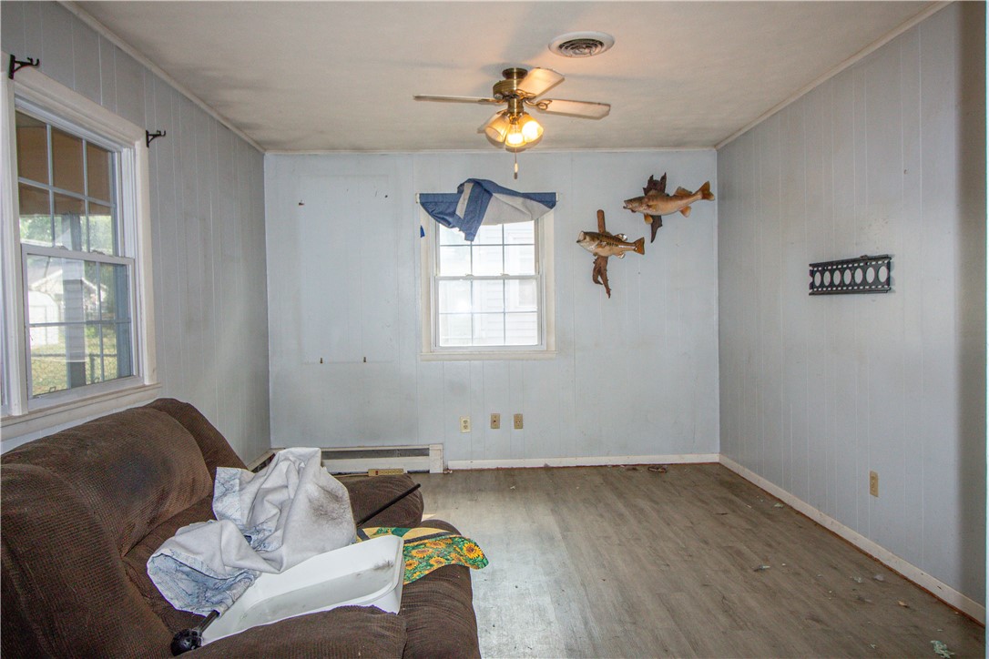2316 Essex Avenue Property Photo 7