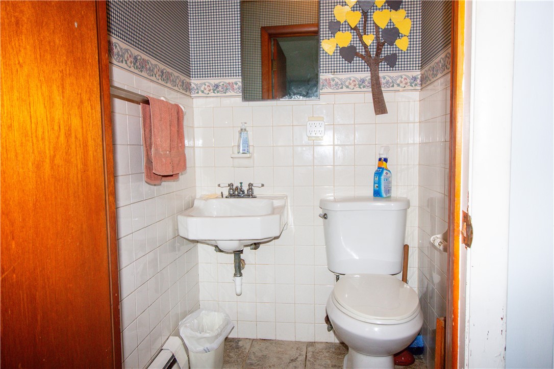 2316 Essex Avenue Property Photo 14