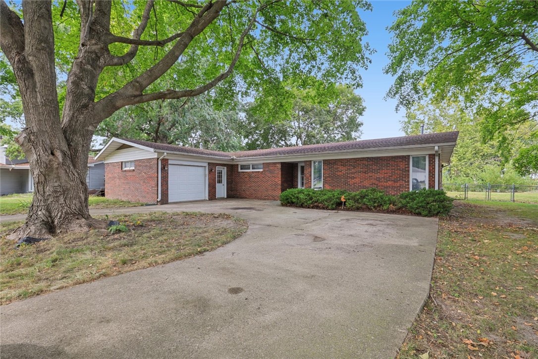 209 Matteson Drive Property Photo 1