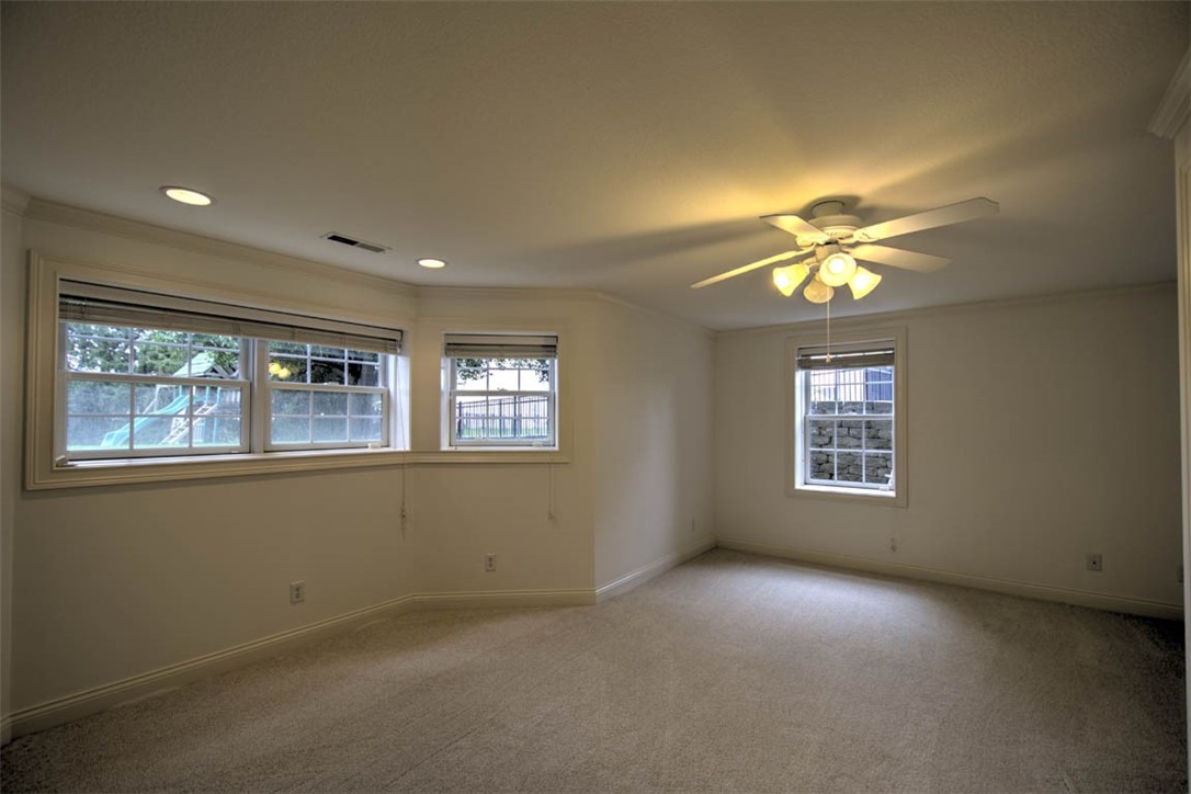 176 Raptor Court Property Photo 40