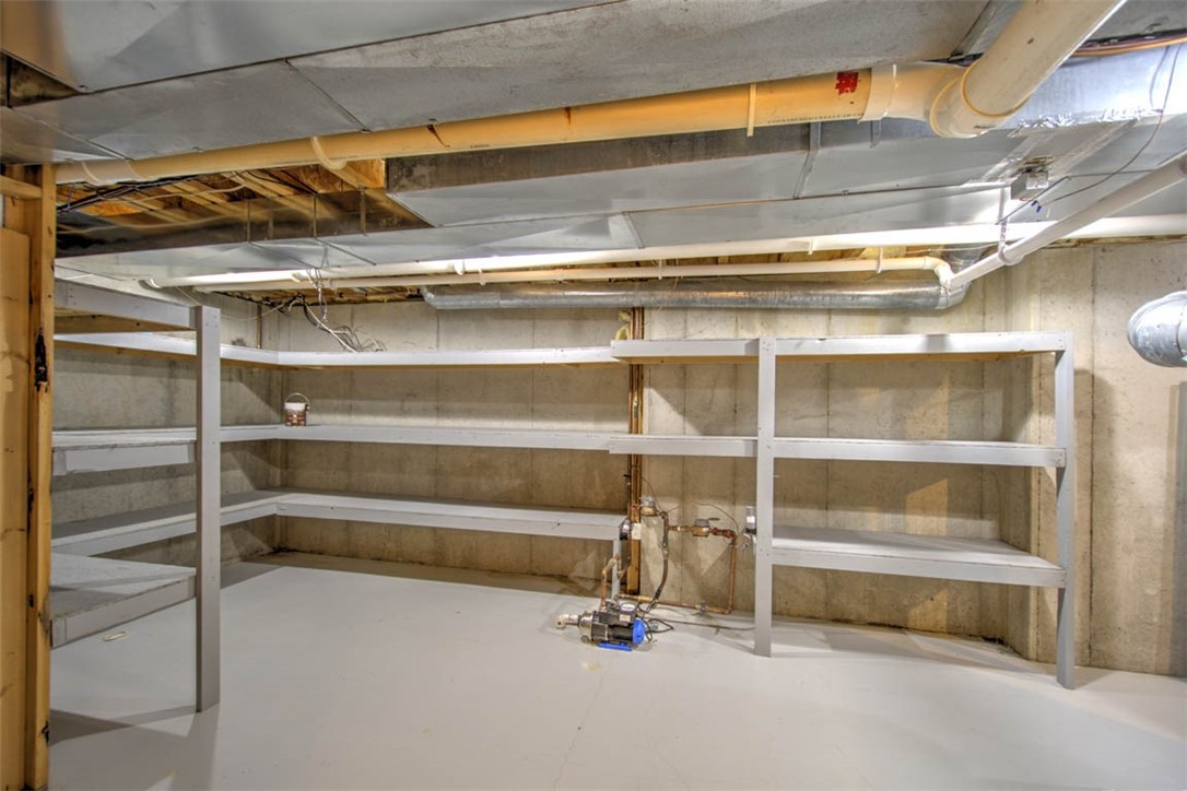 176 Raptor Court Property Photo 43