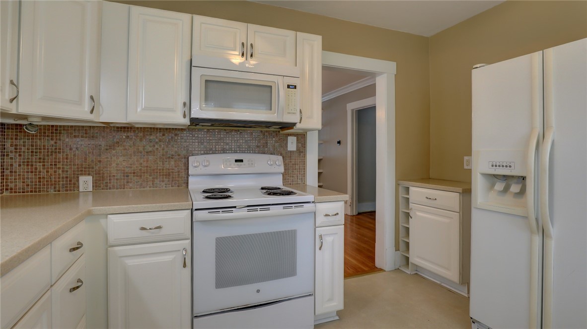 220 N Westlawn Avenue Property Photo 21