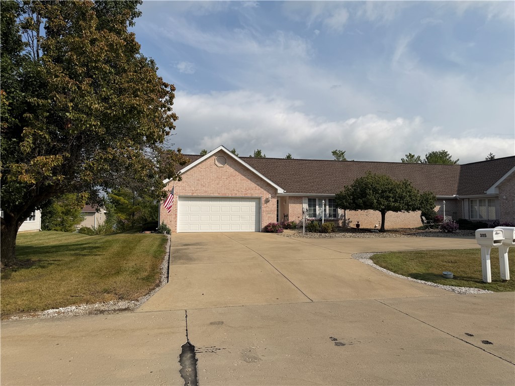 3115 Stoneridge Court Property Photo 3