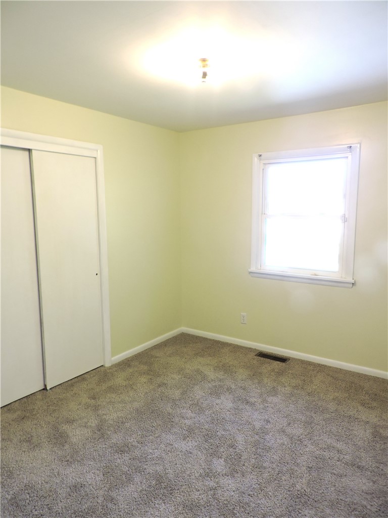 2212 N Bowman Avenue Property Photo 6