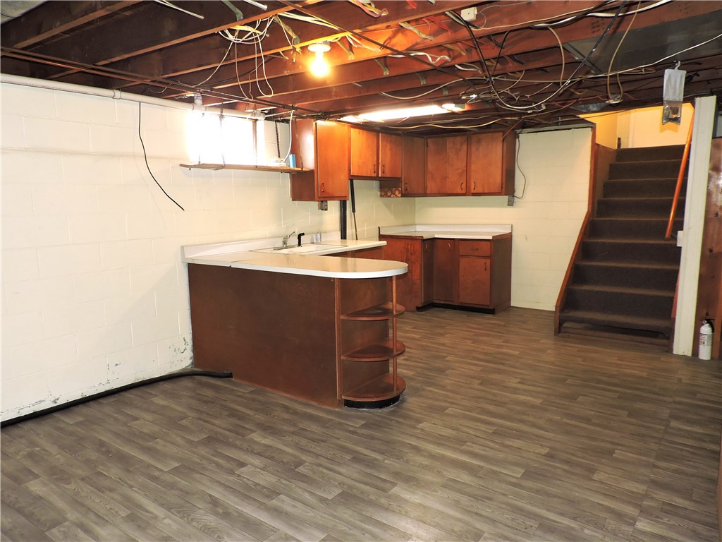 2212 N Bowman Avenue Property Photo 12