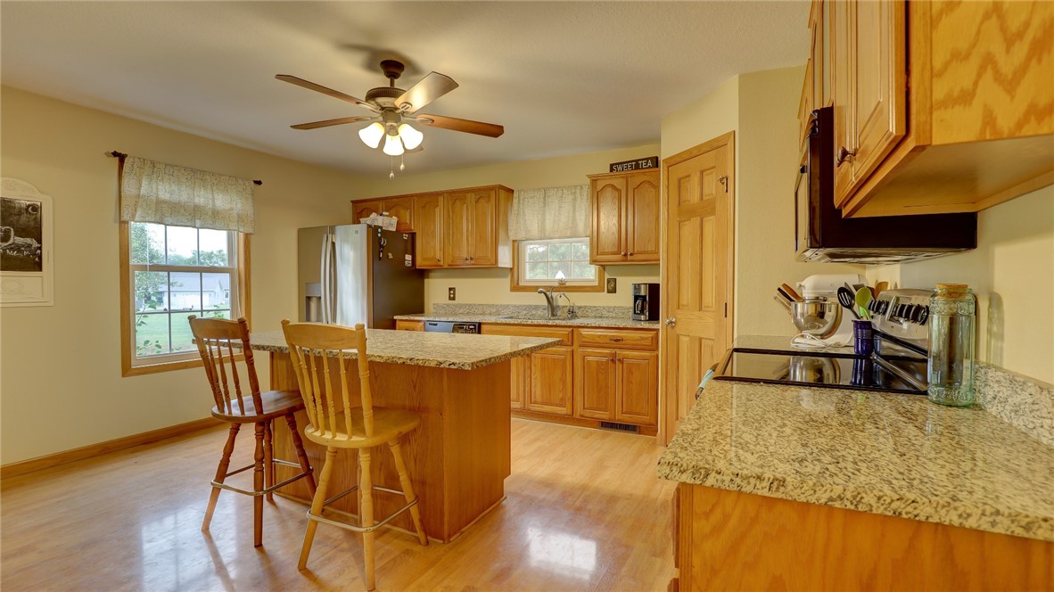 1121 Cr 1000e Road Property Photo 12