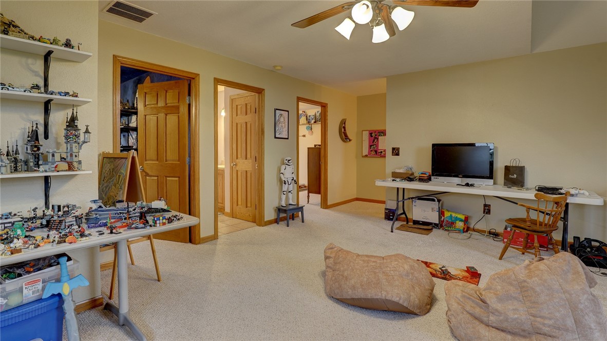 1121 Cr 1000e Road Property Photo 34