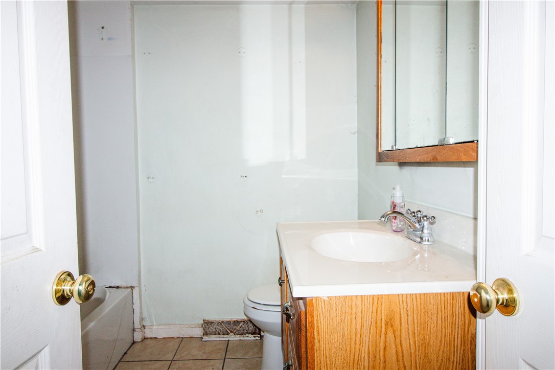 2616 Prairie Avenue Property Photo 8