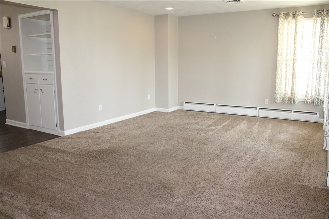 207 S Chestnut Street Property Photo 3