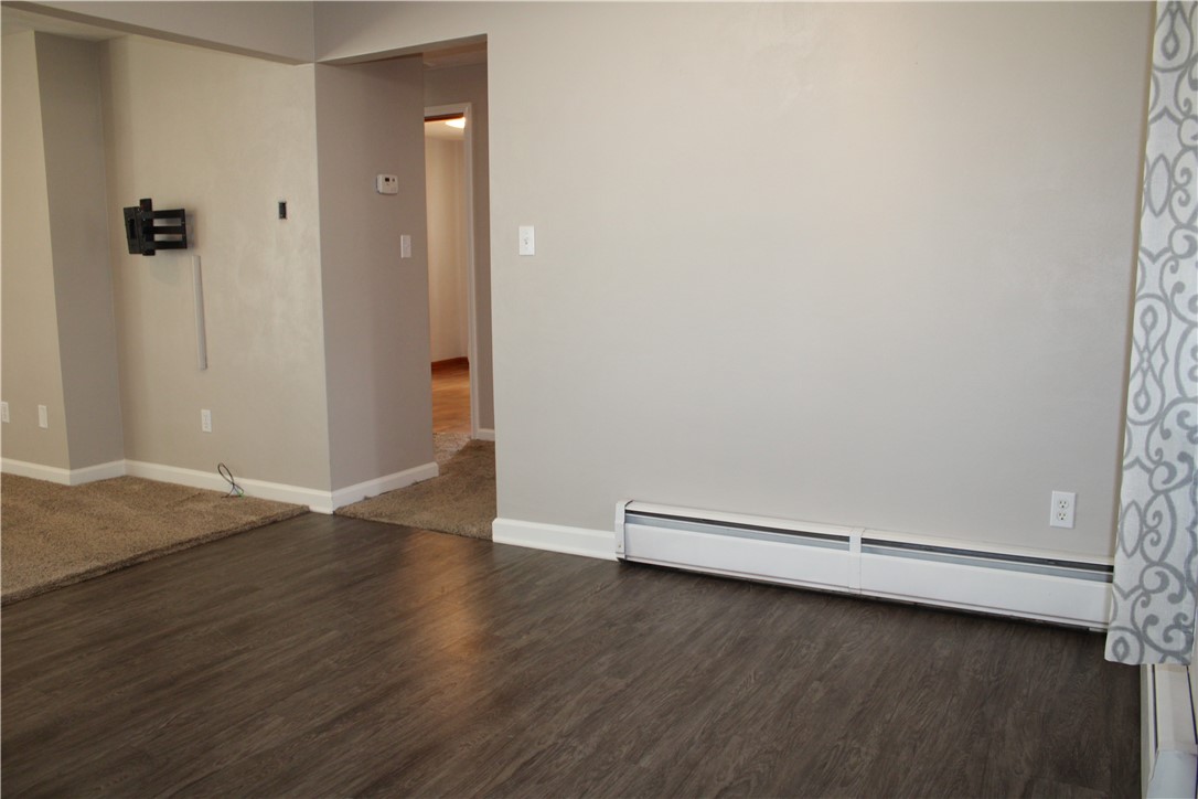 207 S Chestnut Street Property Photo 8