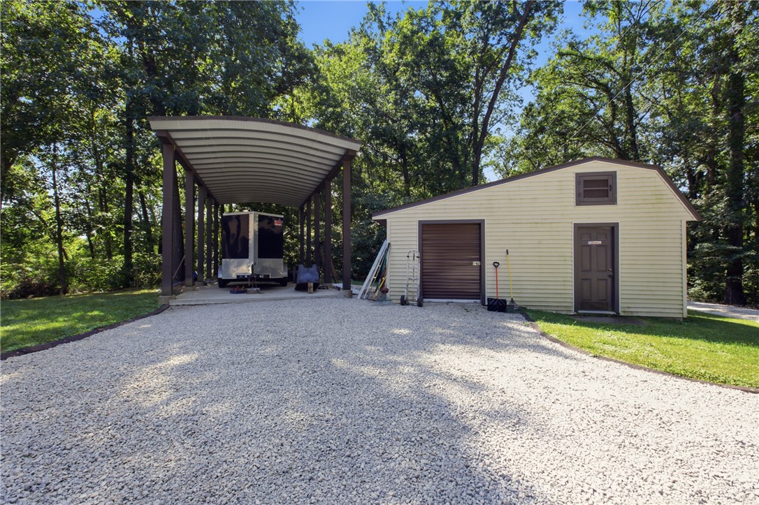 11098 N 965th Street Property Photo 43