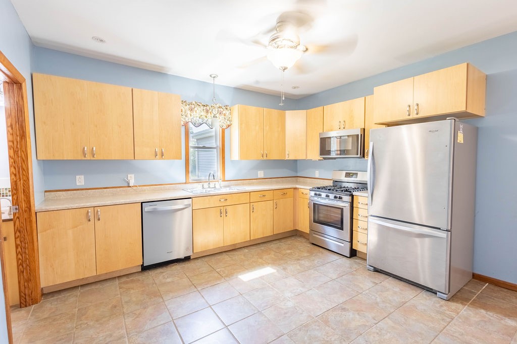 228 Kentucky Avenue Property Photo 14