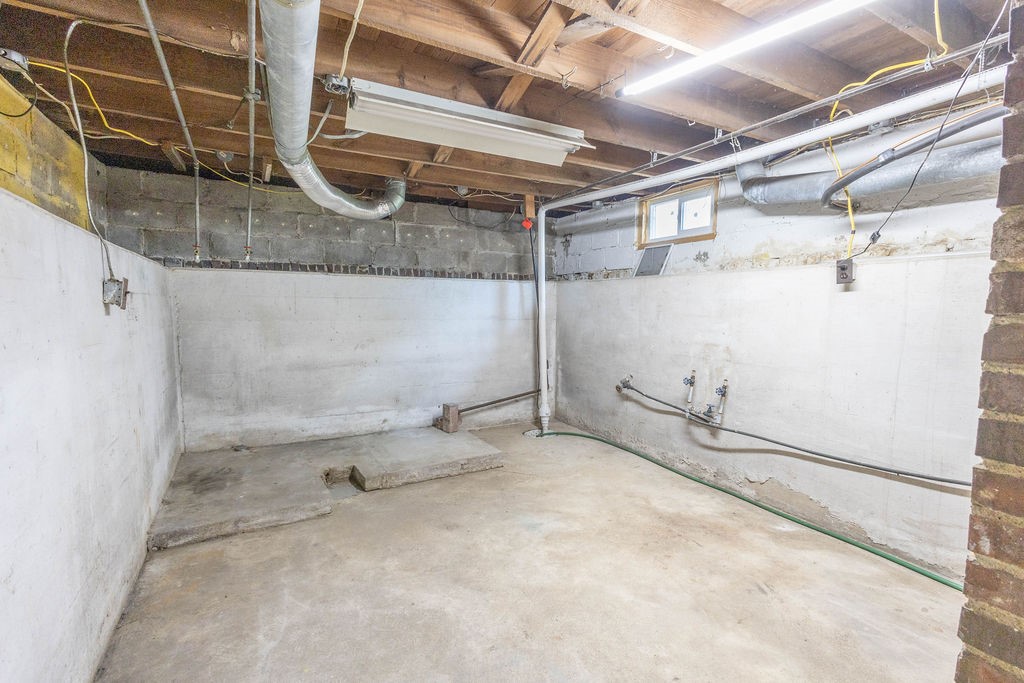 228 Kentucky Avenue Property Photo 28