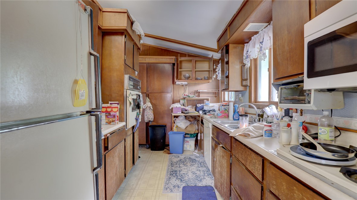3061 Hickory Street Property Photo 16