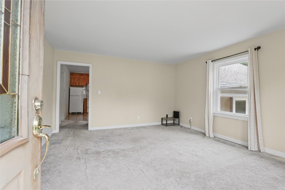 5542 Thrush Avenue Property Photo 5