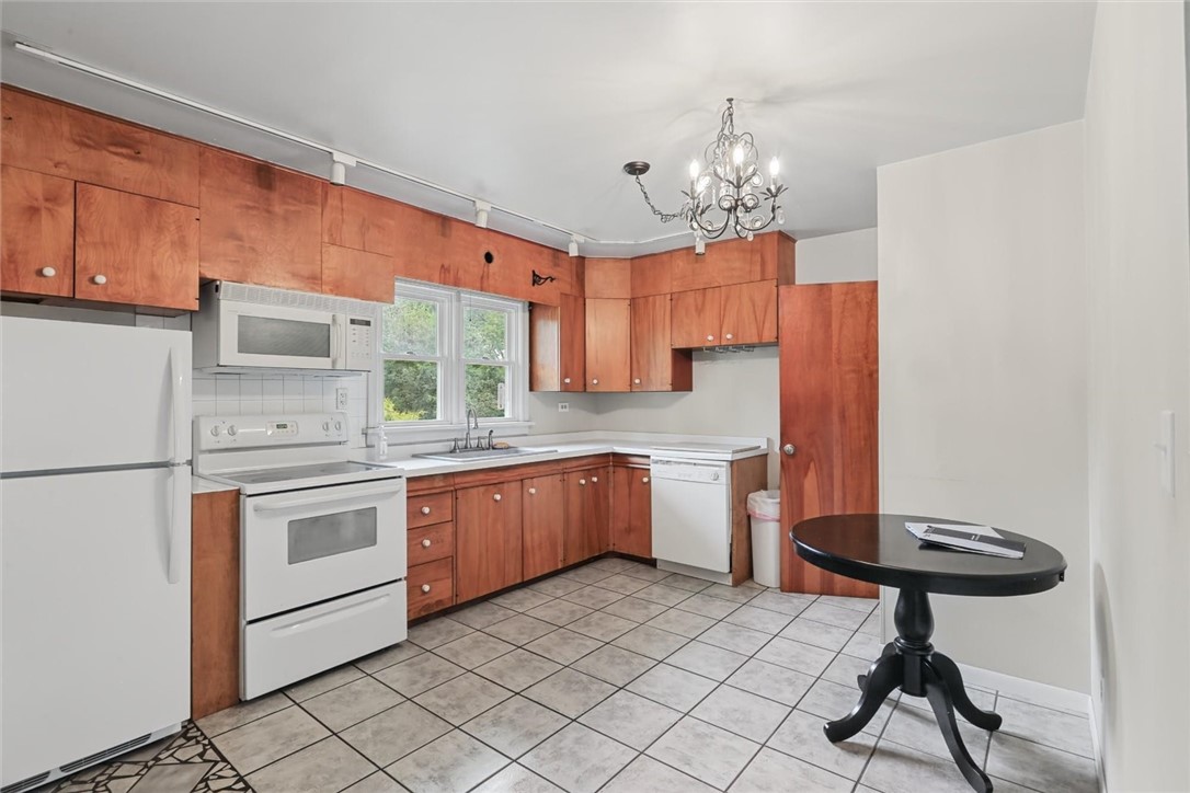 5542 Thrush Avenue Property Photo 8