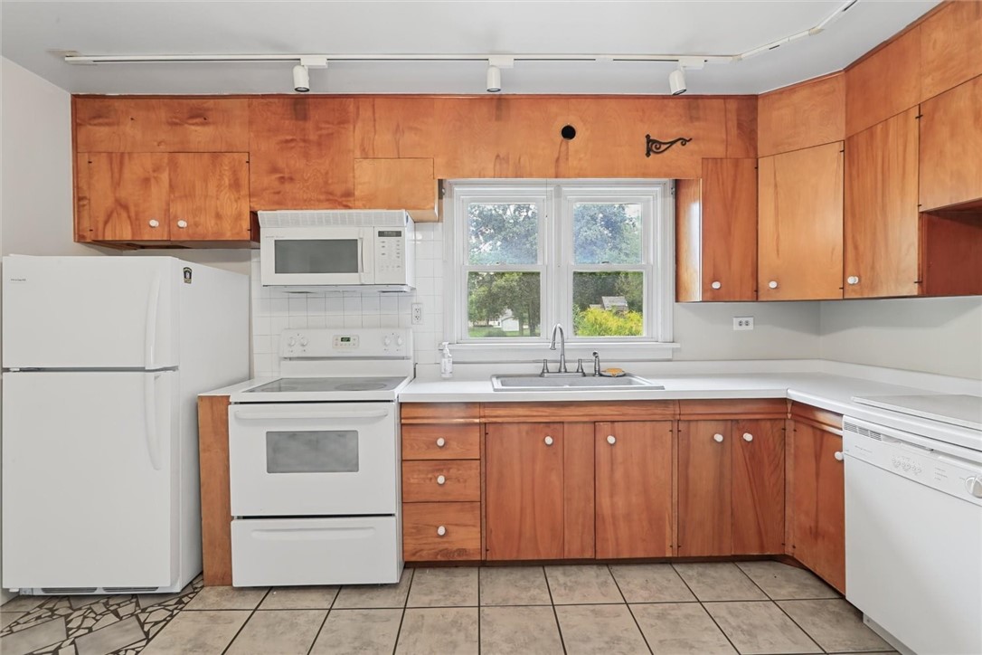 5542 Thrush Avenue Property Photo 11