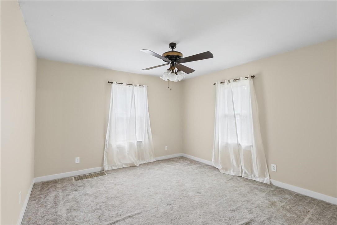 5542 Thrush Avenue Property Photo 12