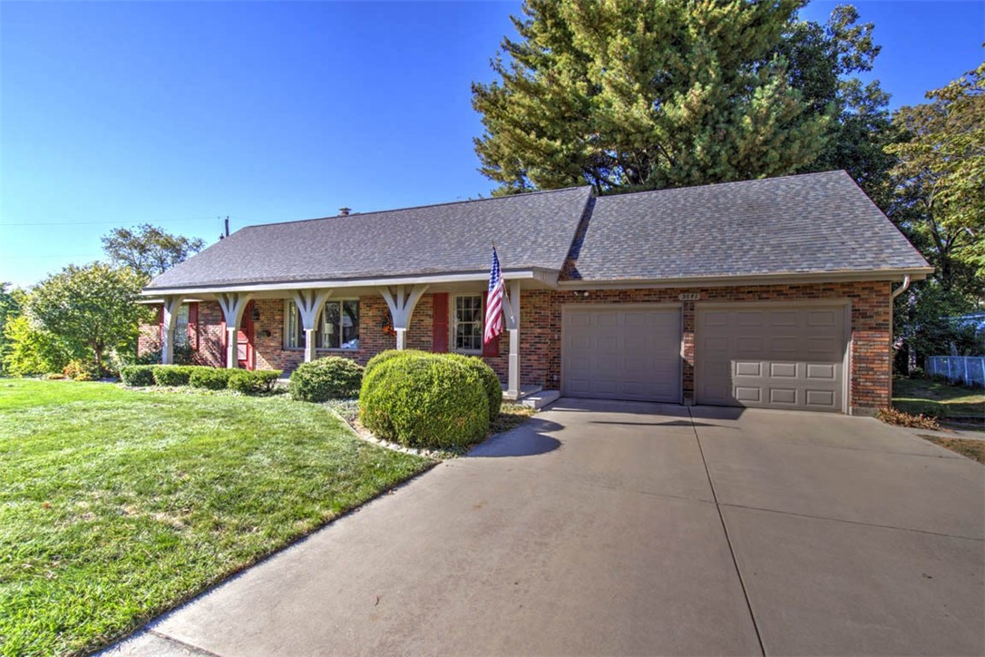 3641 N Karen Court Property Photo 3