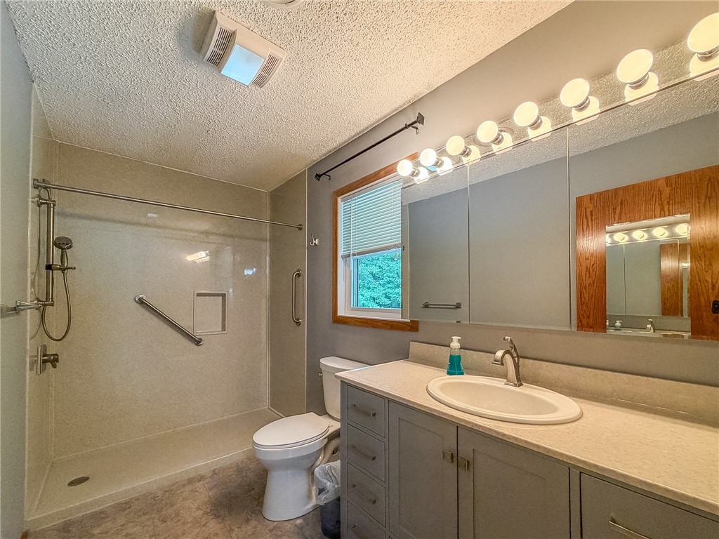 14373 County Road 2200e Property Photo 17