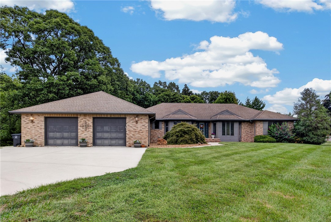 16138 N Leprechaun Lane Property Photo 8